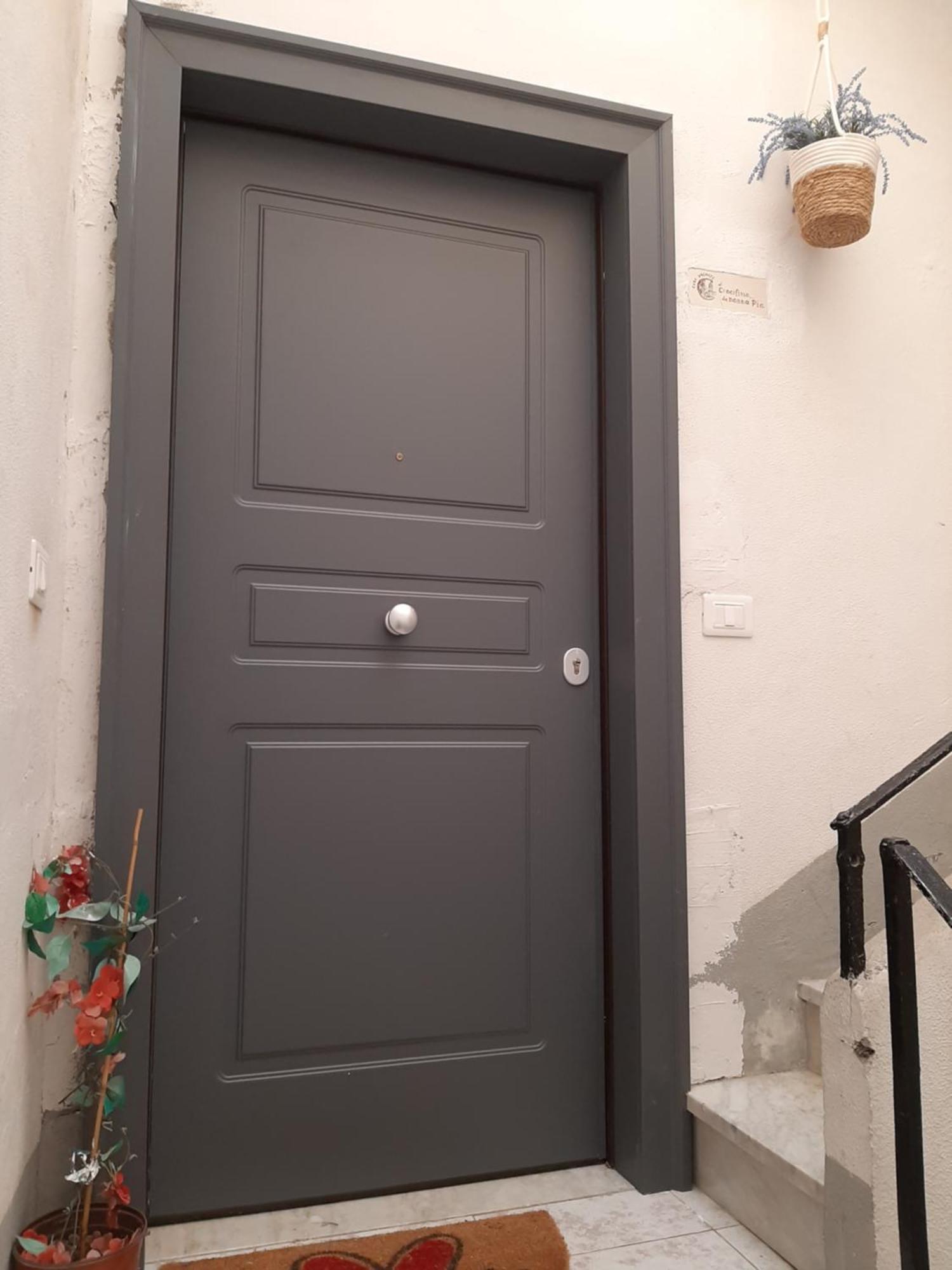 Al Crocifisso...Da Nonna Pia Apartment Salerno Exterior photo
